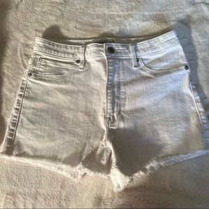 White high rise Abercrombie and Fitch shorts